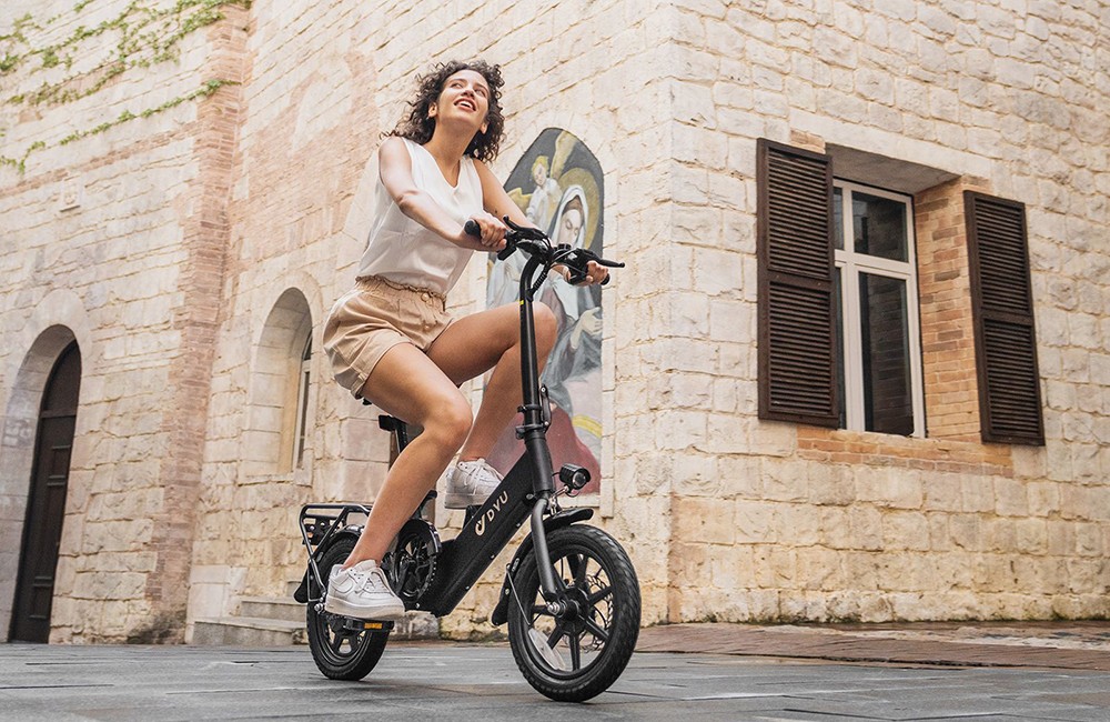 DYU C3 Folding Electric Bike  250W Motor  36V 7 5AH Battery  14 Inch Tires  25km/h Max Speed  37km Range  Front 